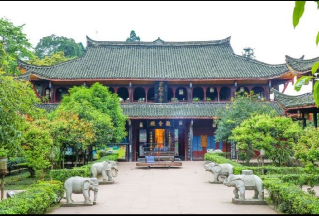 西充县万年寺实景照片