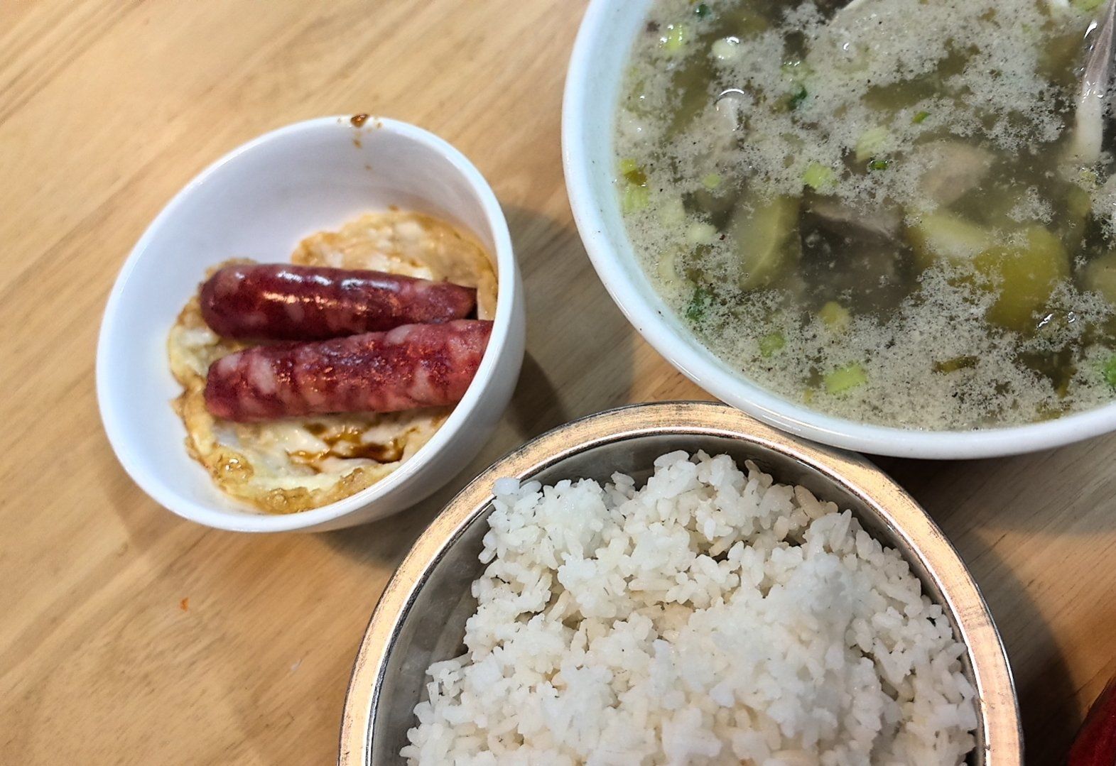 阿青餐馆(斋菜煲火锅店)
