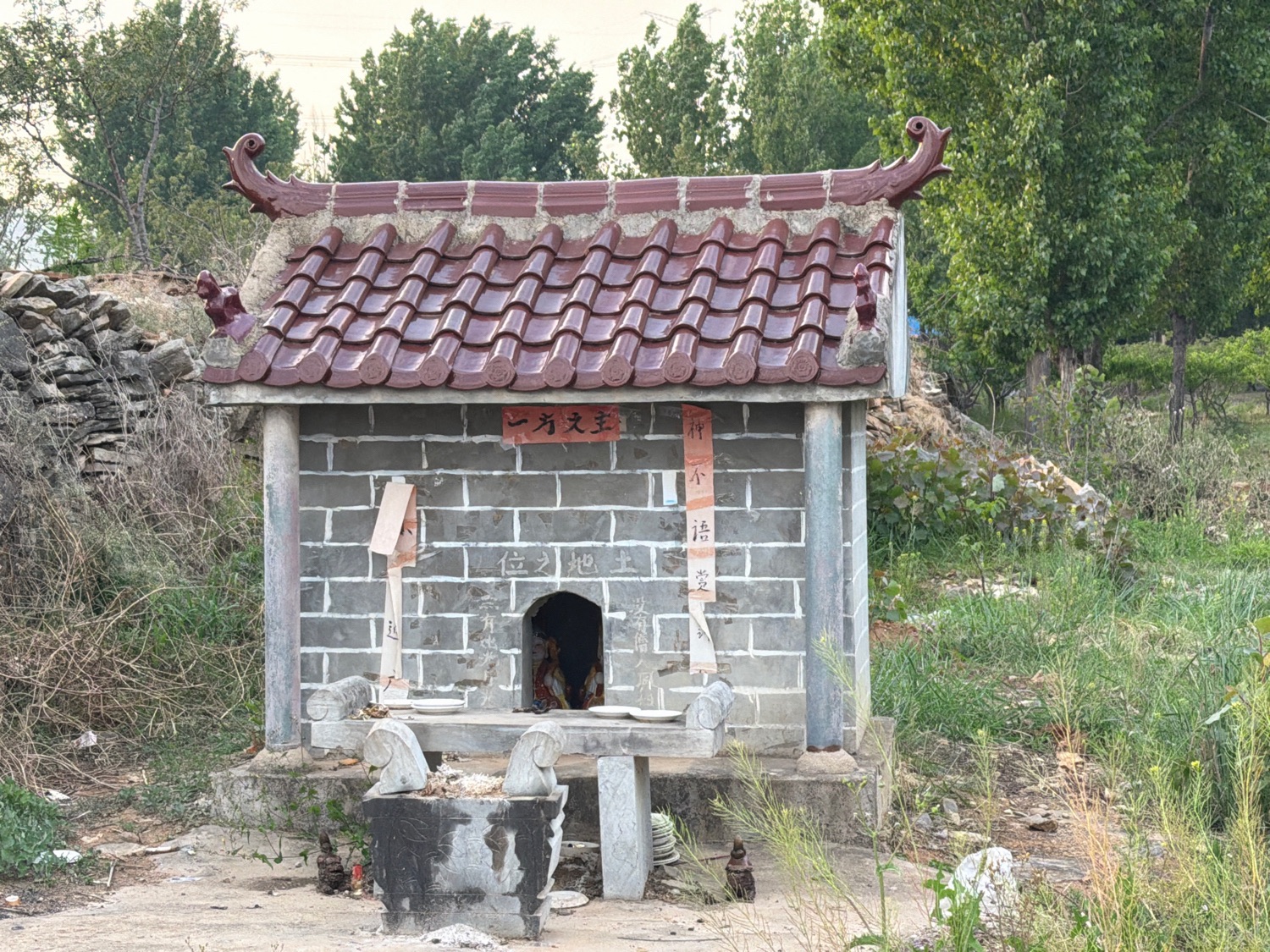 土地庙实景照片