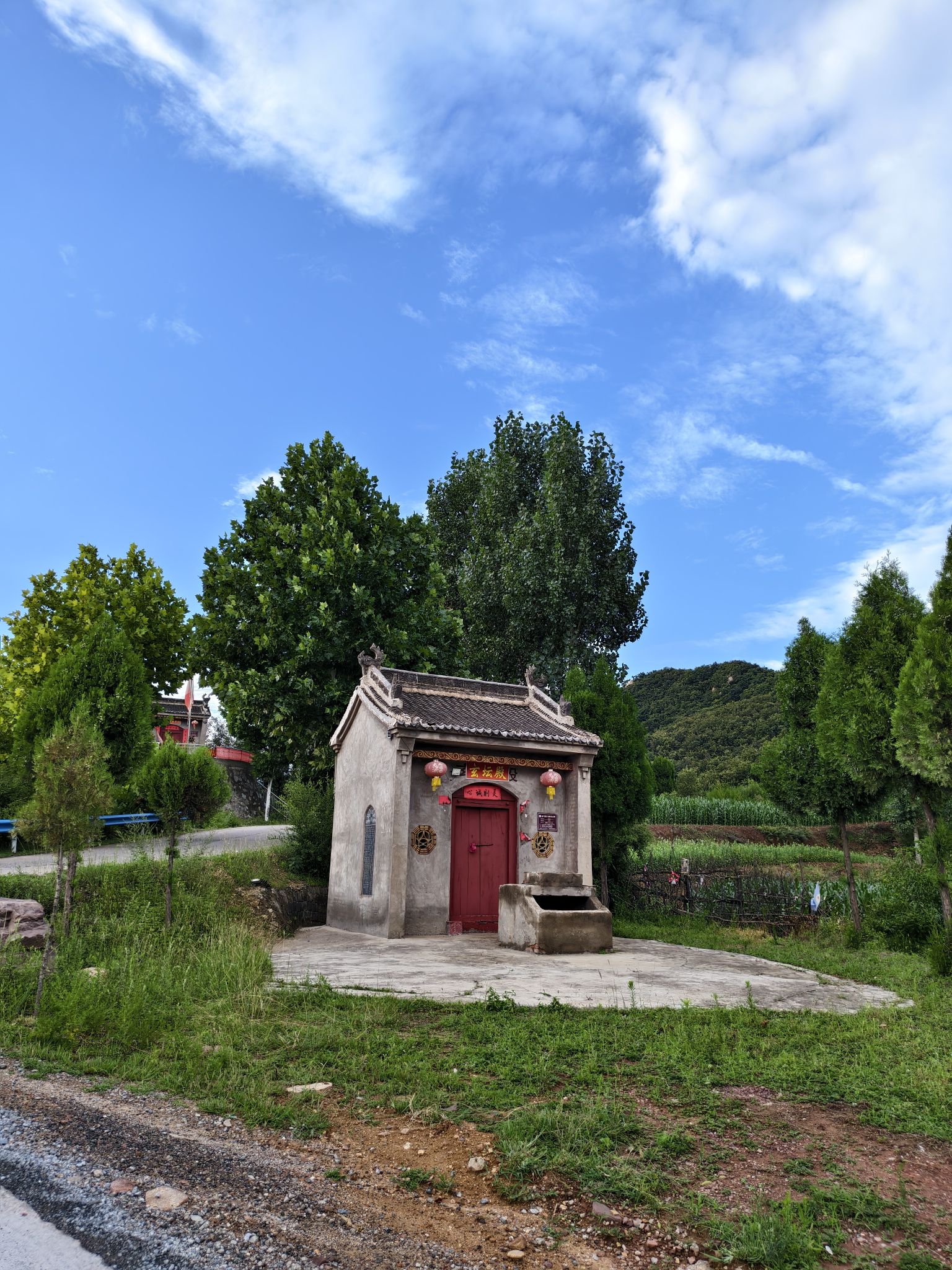 玄坛殿实景照片