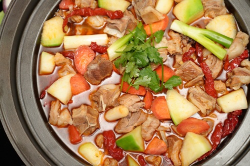 兄弟铁锅炖(秦都店)