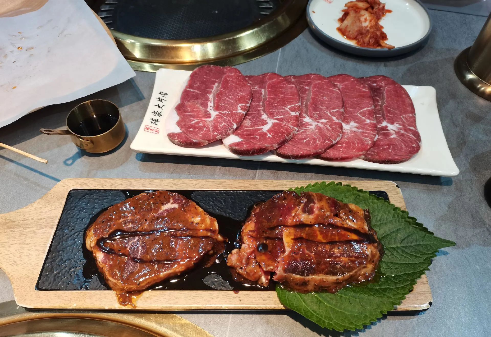 梅里斯陈家大片肉