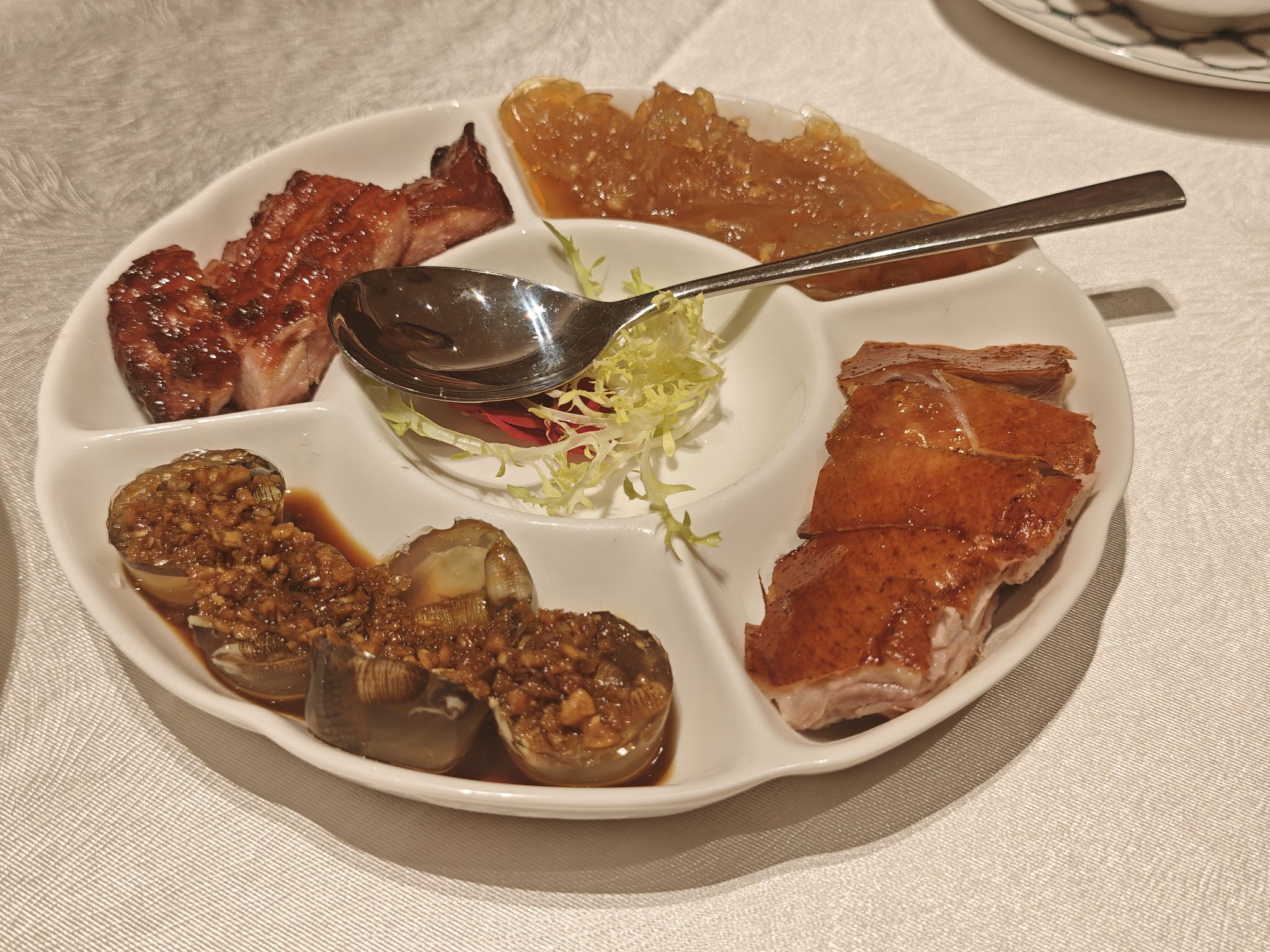 绿岛海鲜酒楼(瑞昌街石狮市步行街店)