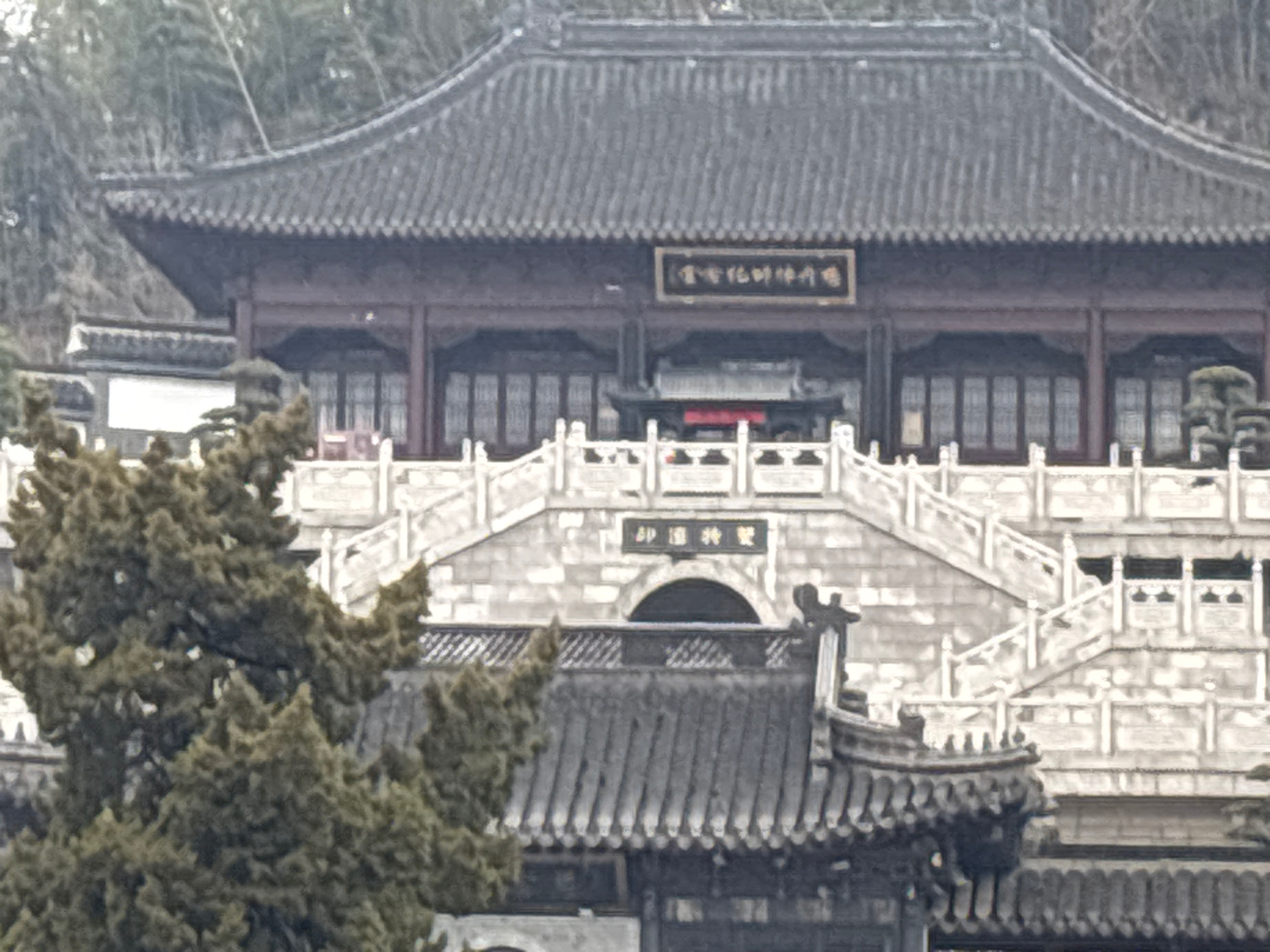 大雄宝殿实景照片
