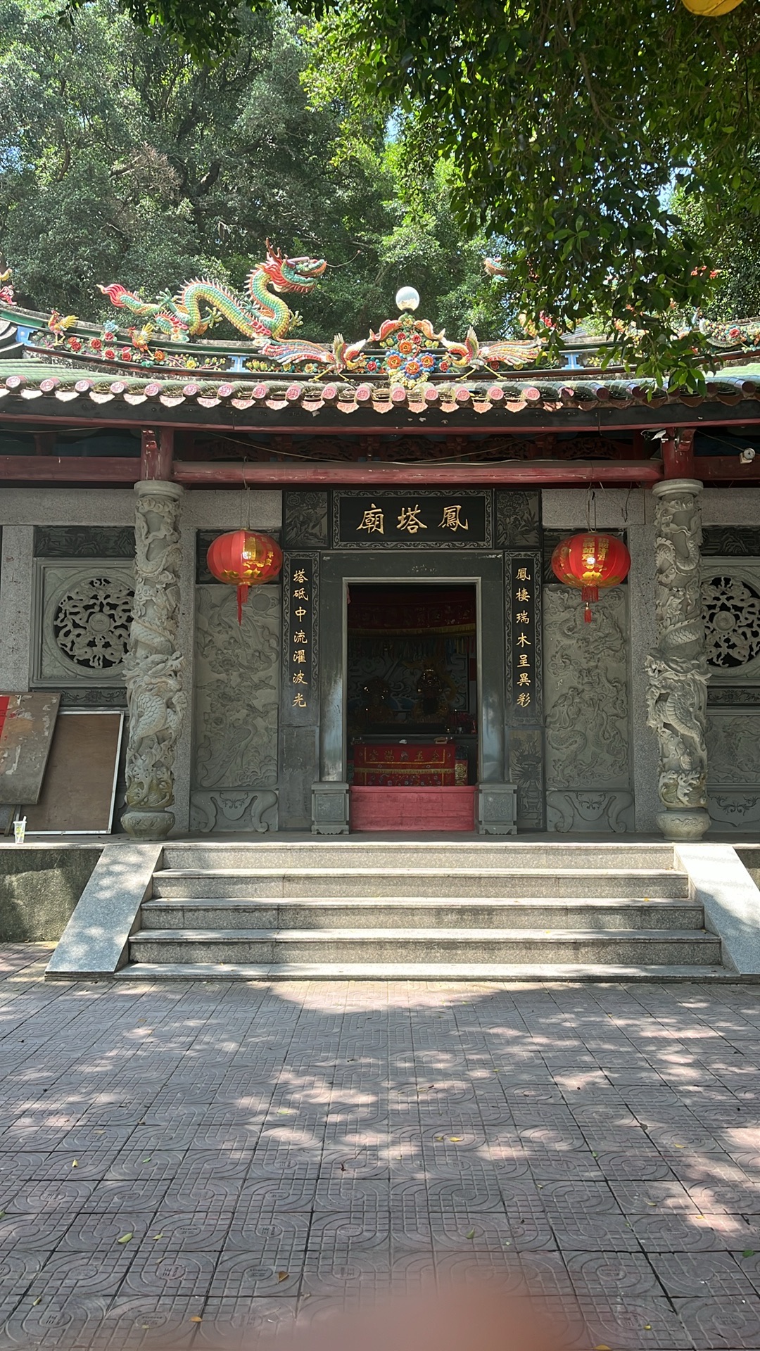 凤塔庙实景照片