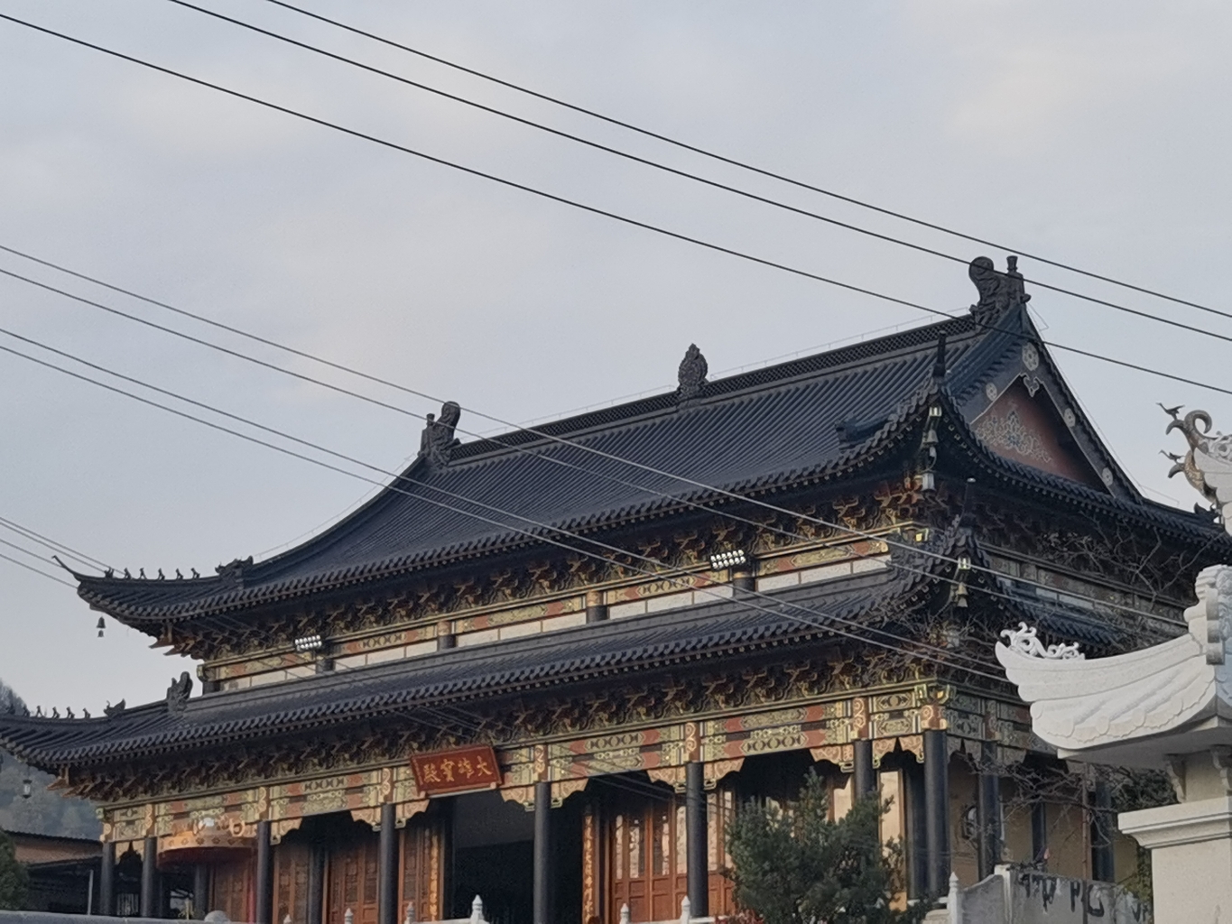 三线大雄宝殿实景照片