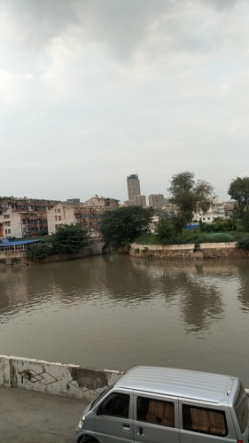 锁桥旅行图片 2