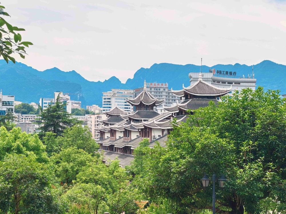 凤凰山森林公园景点图片