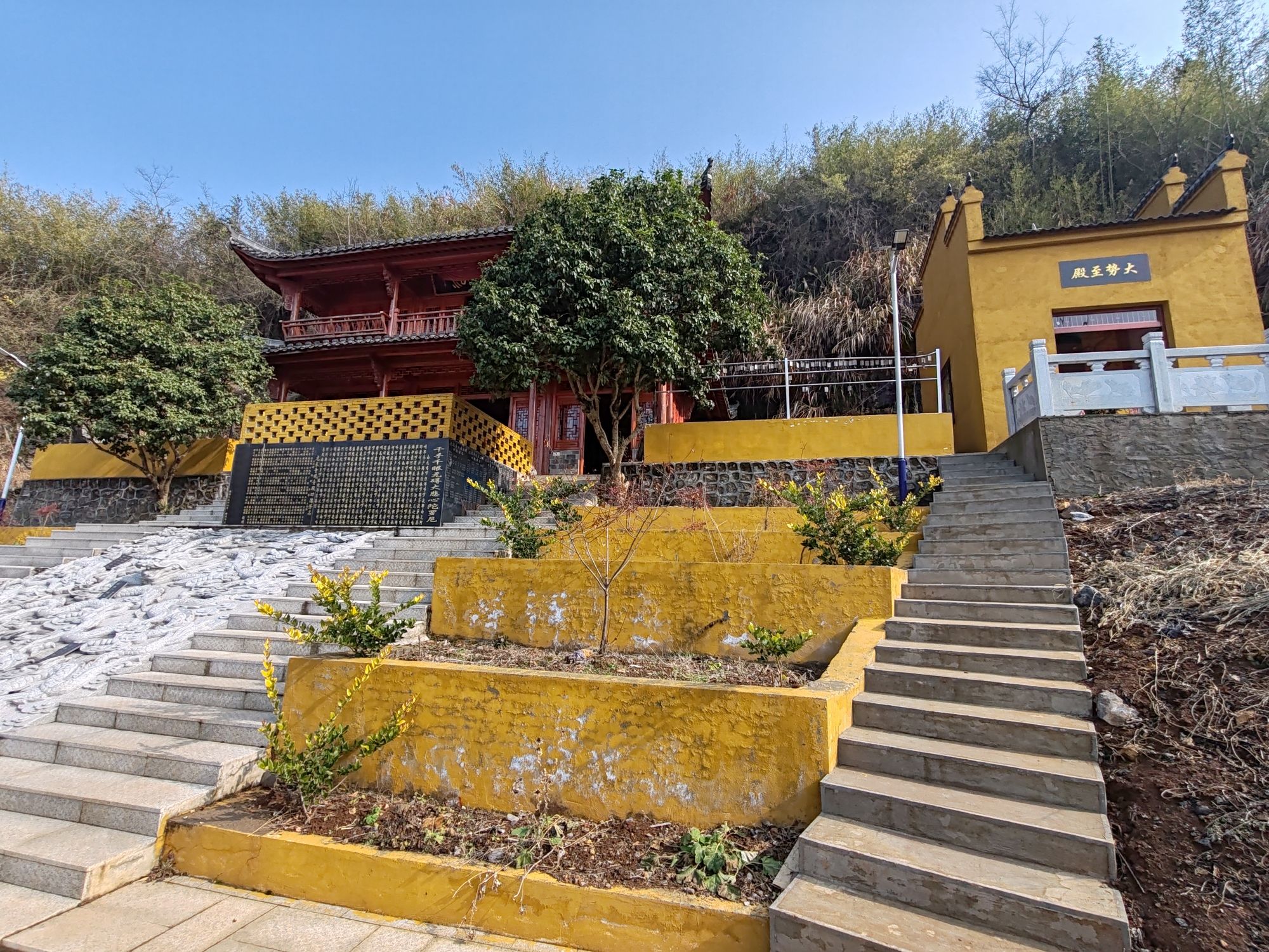 龙泉寺实景照片