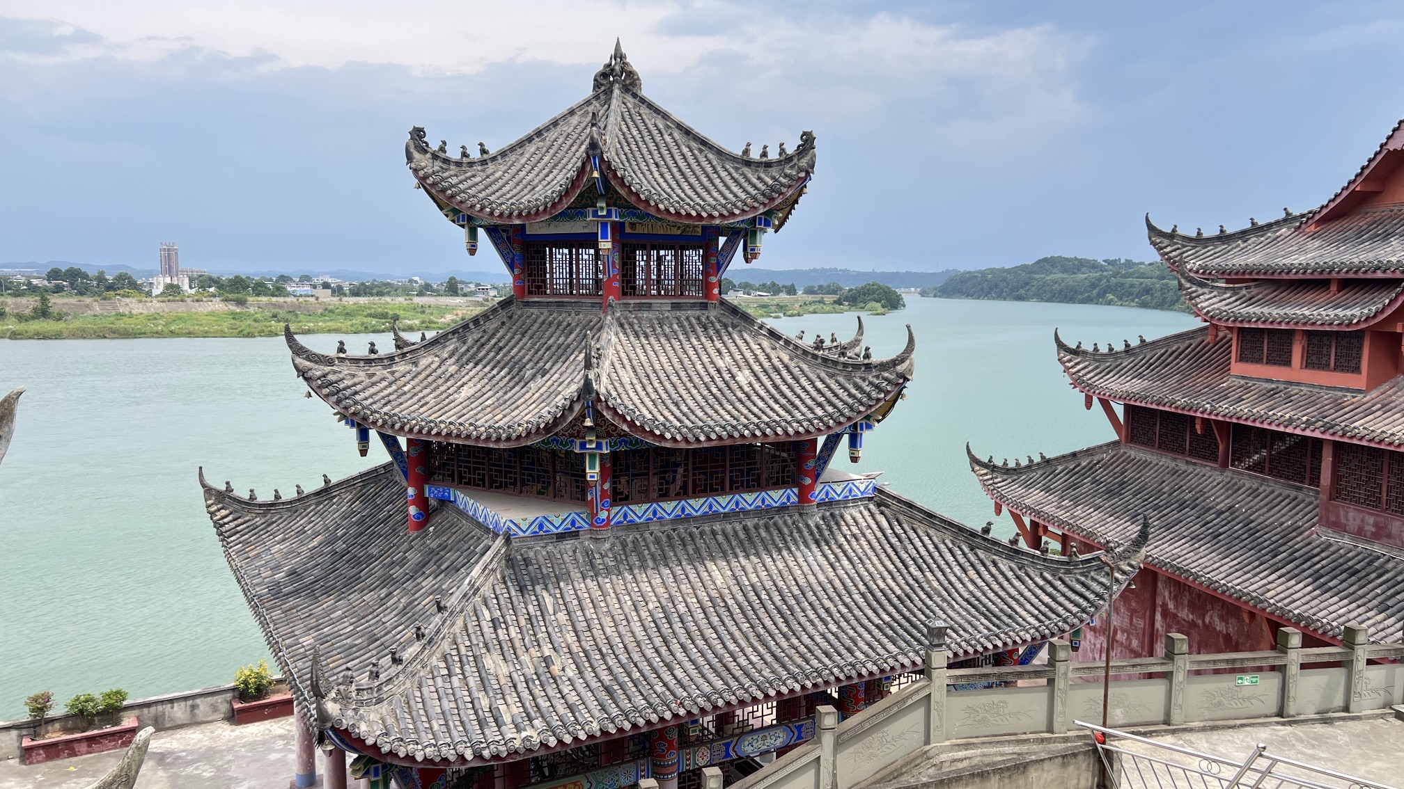 莲花台寺实景照片