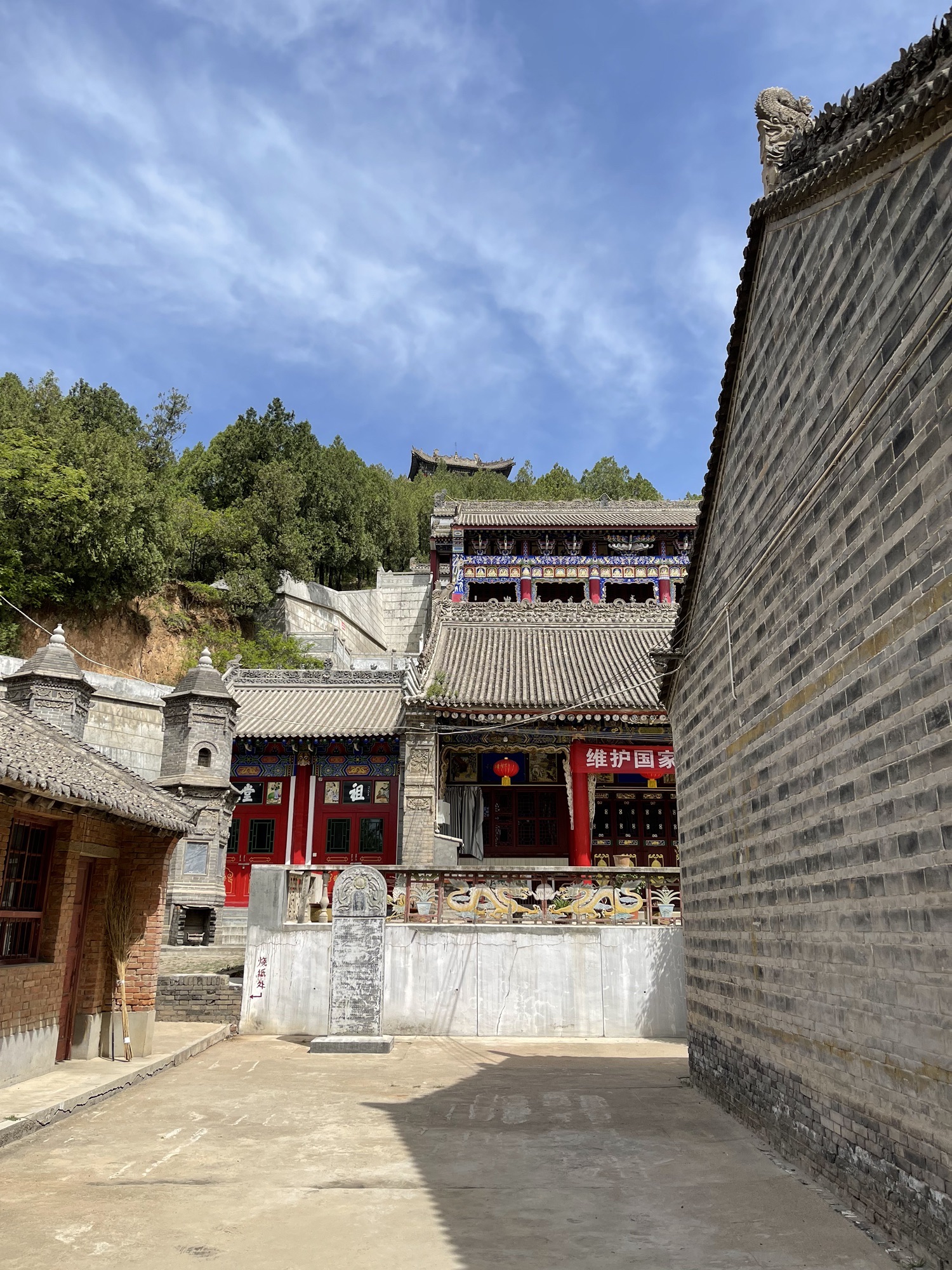 白雀寺实景照片