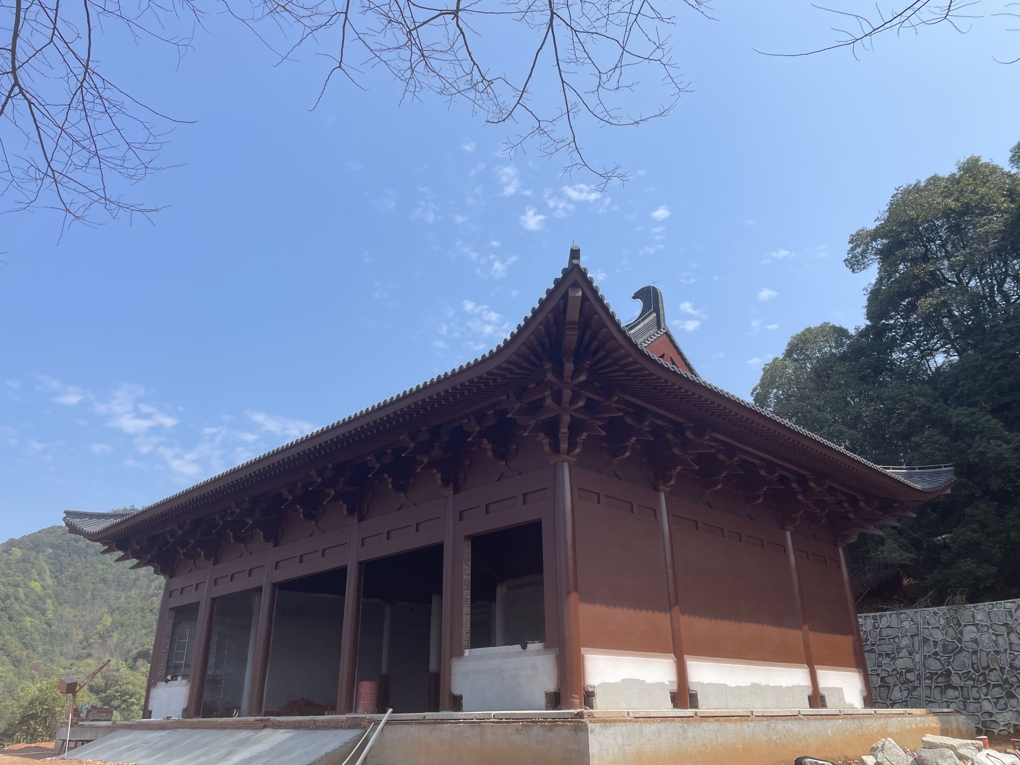 东灵山古寺实景照片