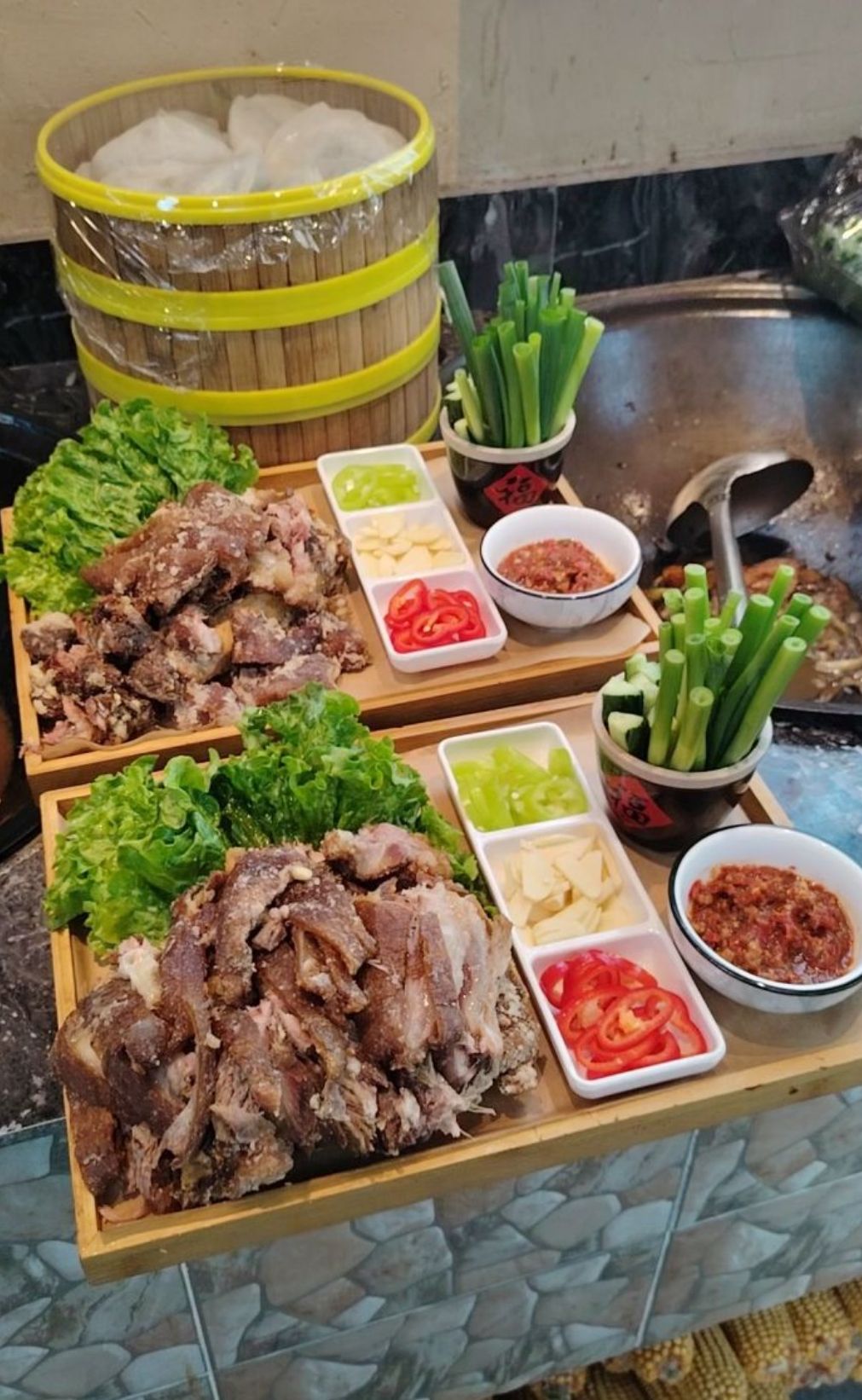 牛小屯海鲜农家菜