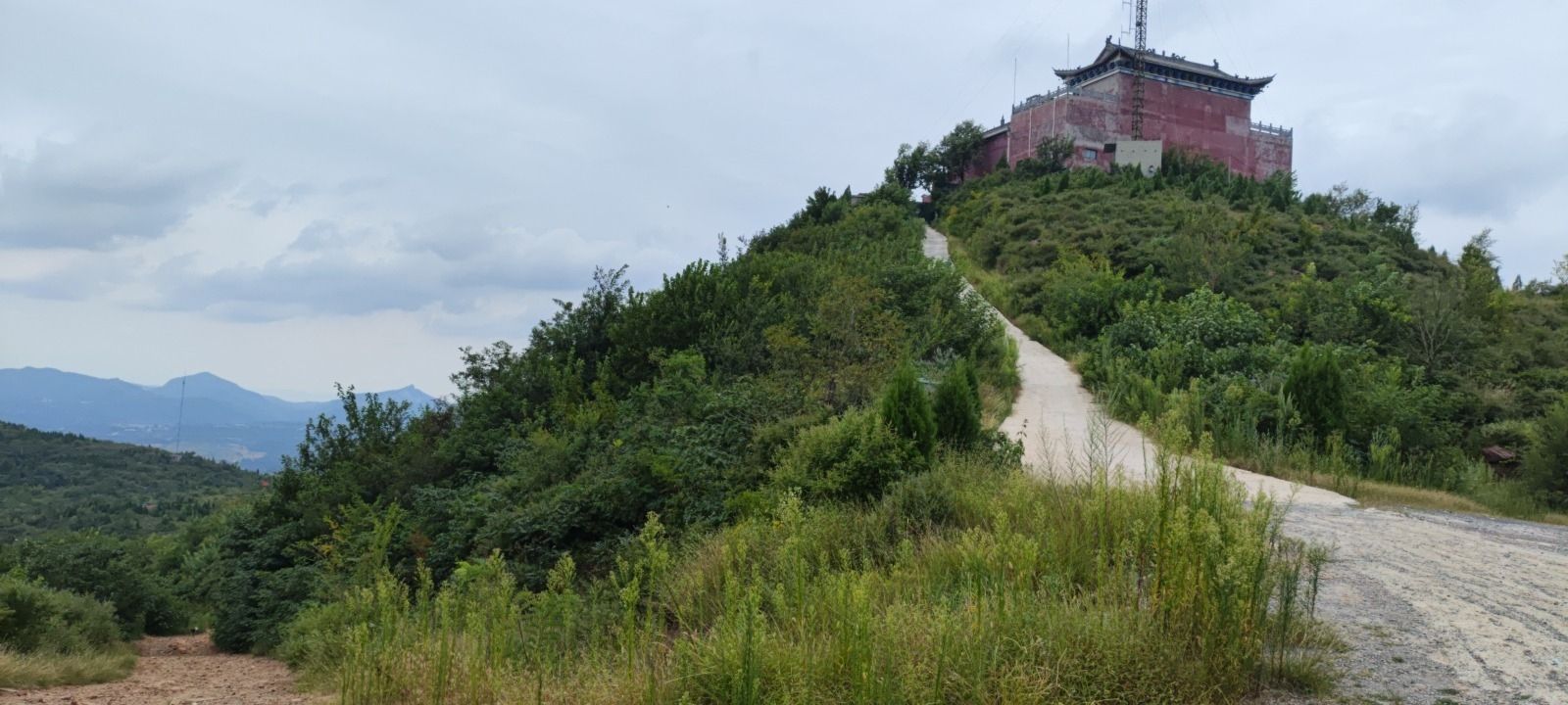 女娲神庙实景照片