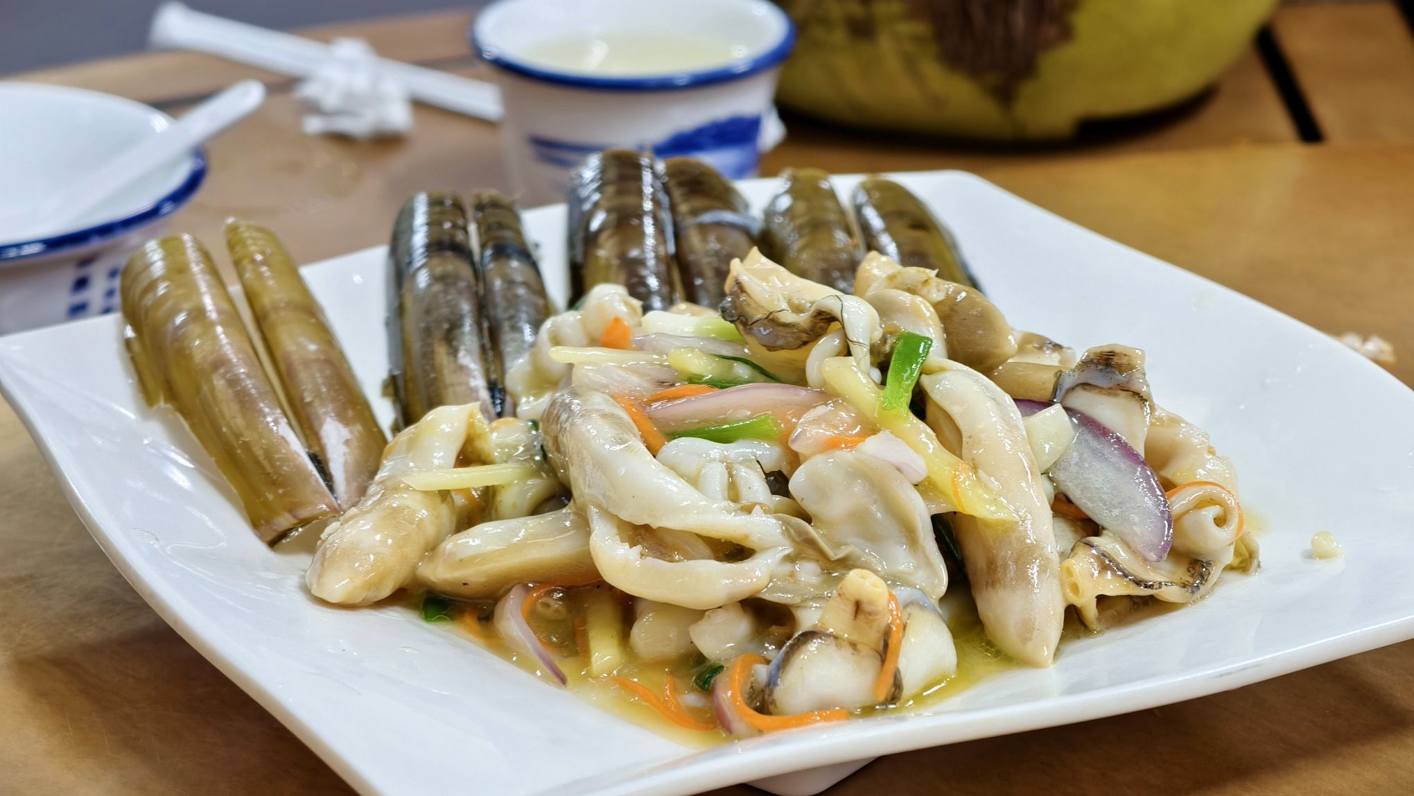 黑哥海鲜店