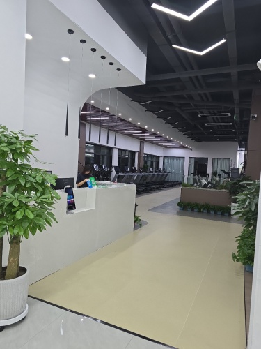 鑫氧运动健身中心门店外观