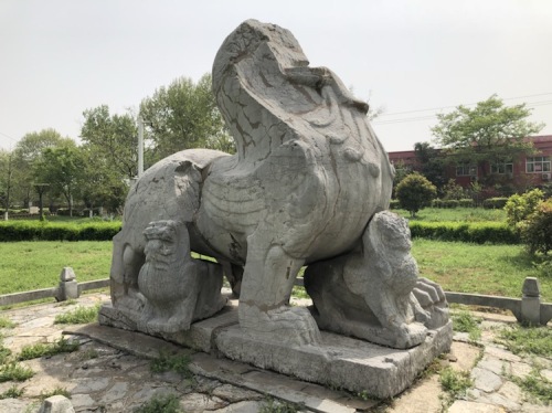 萧憺墓石刻旅行图片 1