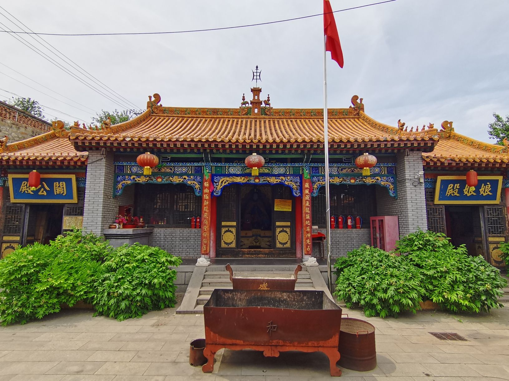 五龙圣母道观实景照片