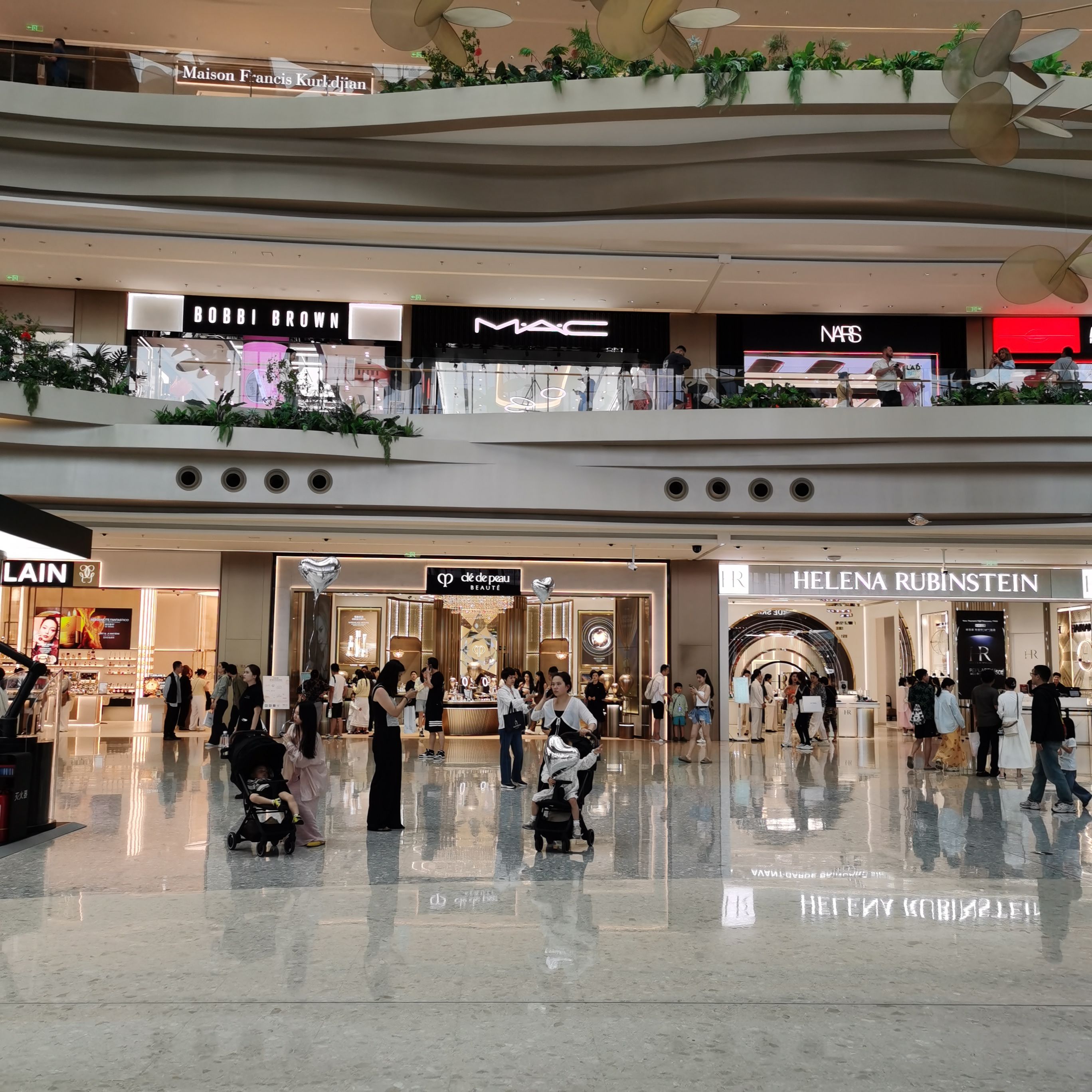 M.A.C魅可(cdf三亚国际免税城C区店)