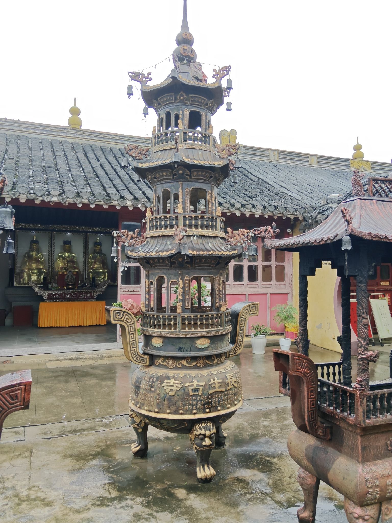长生古寺实景照片