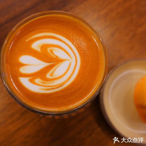 澳白FLATWHITE