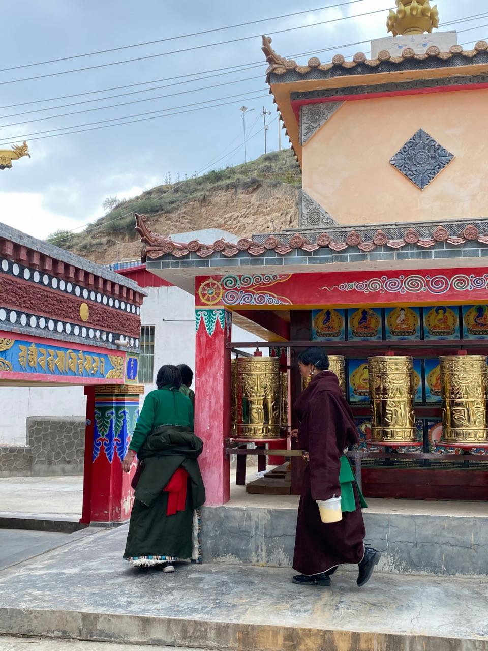 支扎寺(大经堂、辩经院)实景照片