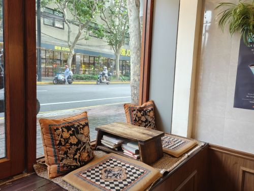赤瑕Akadama Coffee & Bar · Shanghai