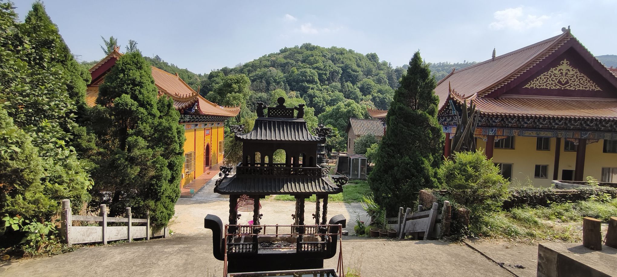 龙泉寺实景照片