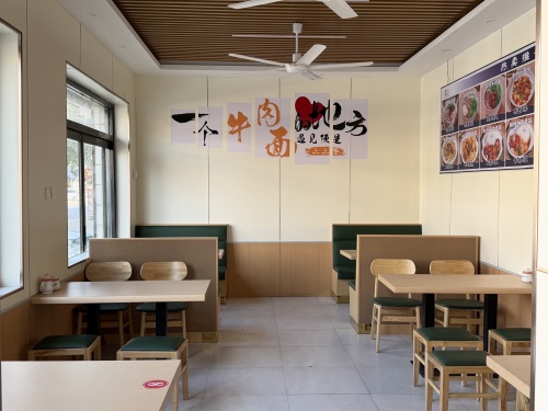 兰州牛肉面大盘鸡郑章店