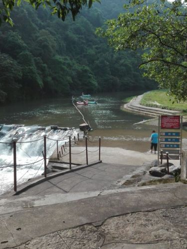 十二滩漂流景区旅行图片 1