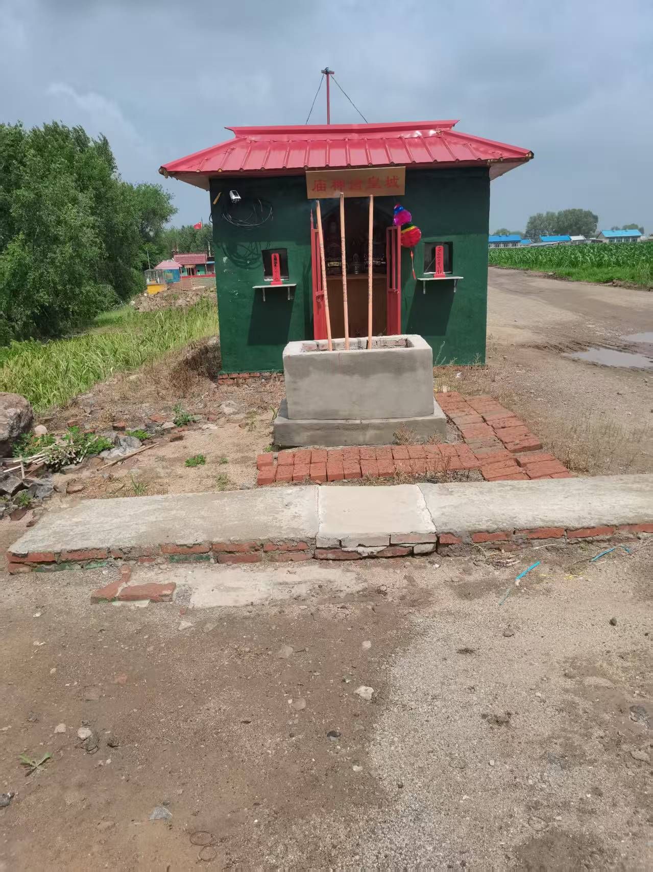 城隍诸神庙实景照片
