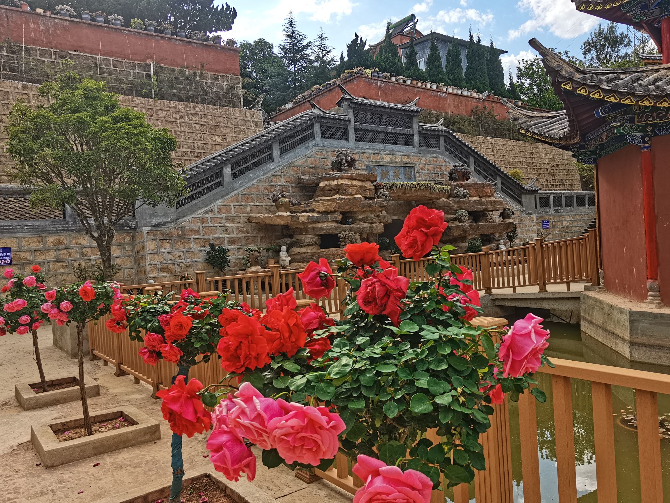 西山寺实景照片