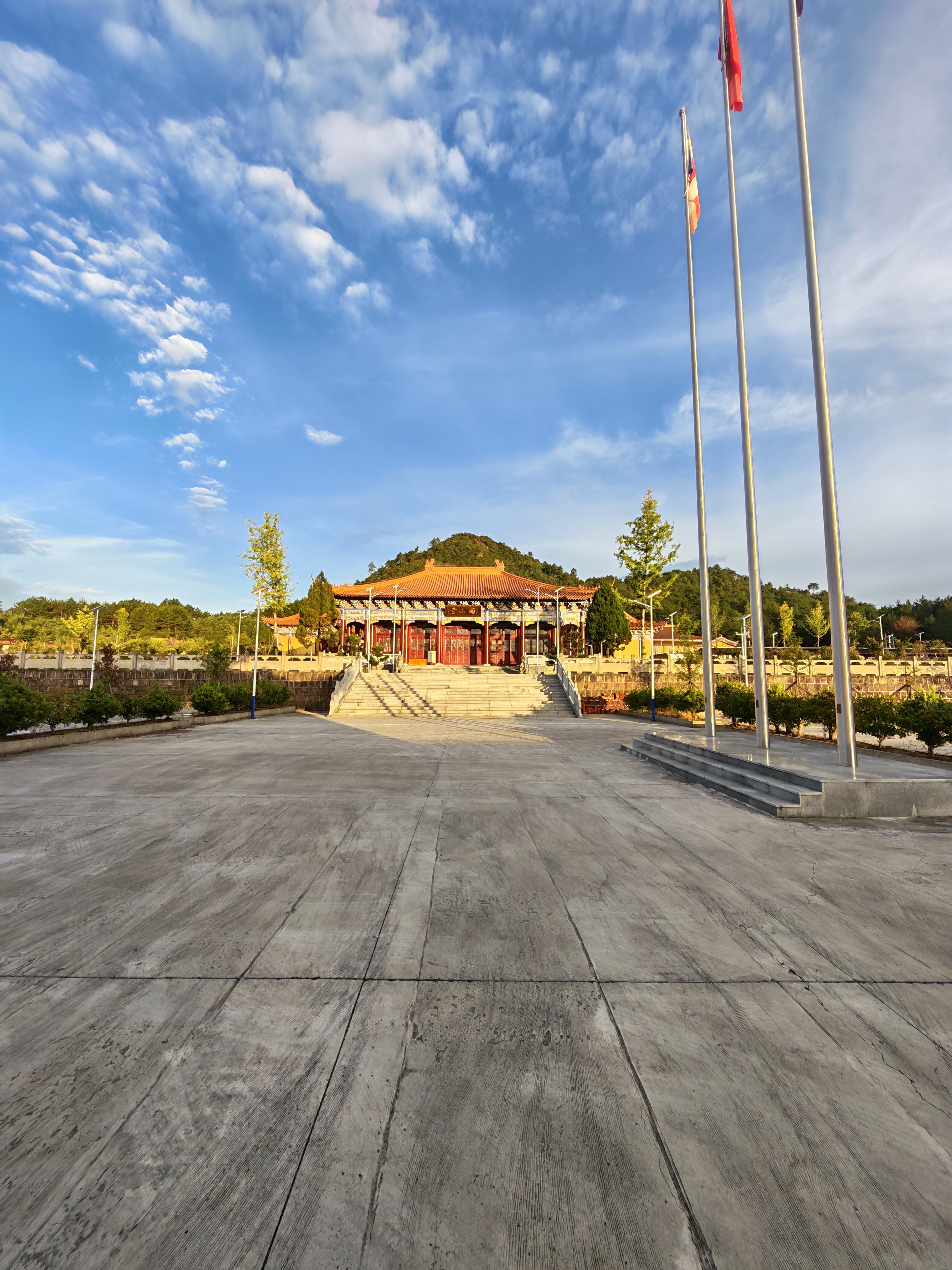鬲山寺实景照片