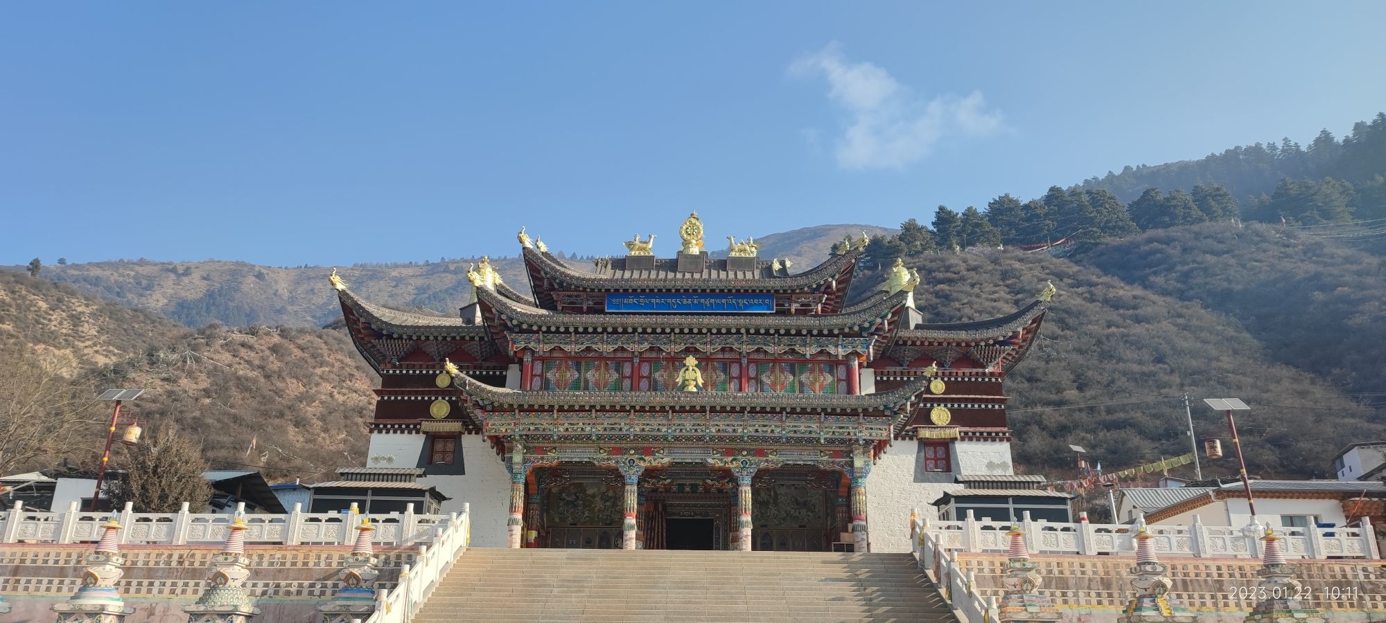 拉路佐仓寺实景照片