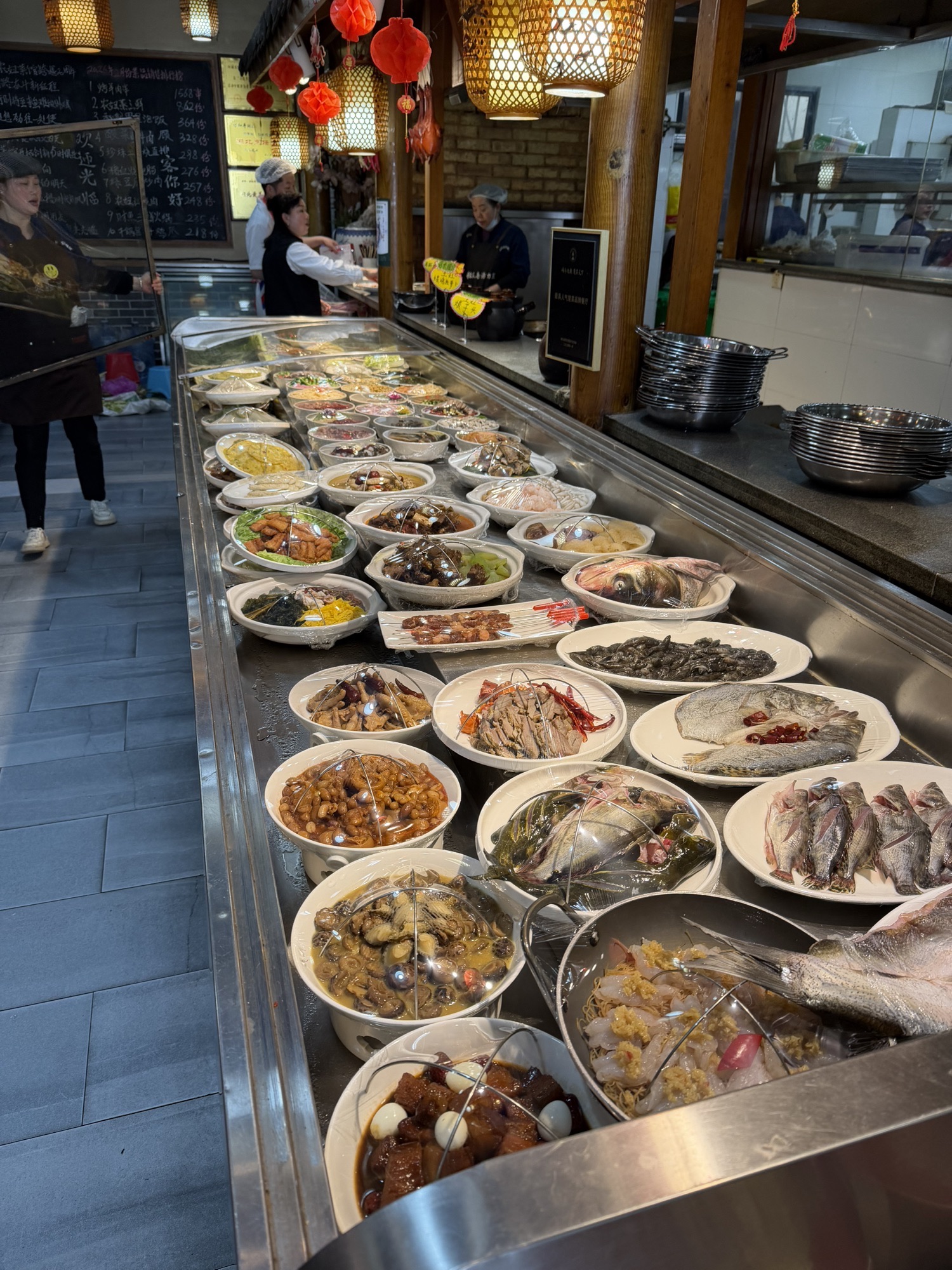 农妇土菜馆(光明店)