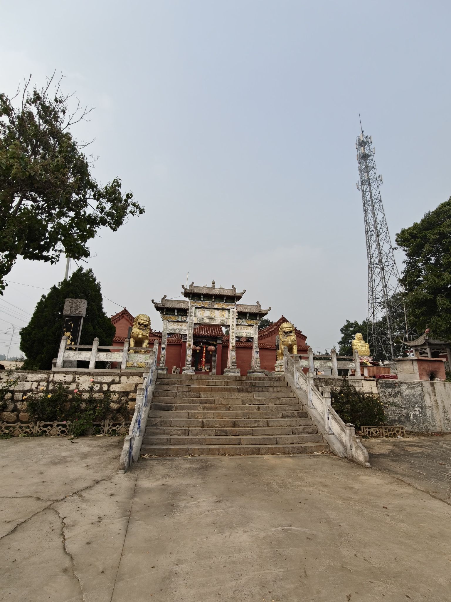 清泉寺实景照片
