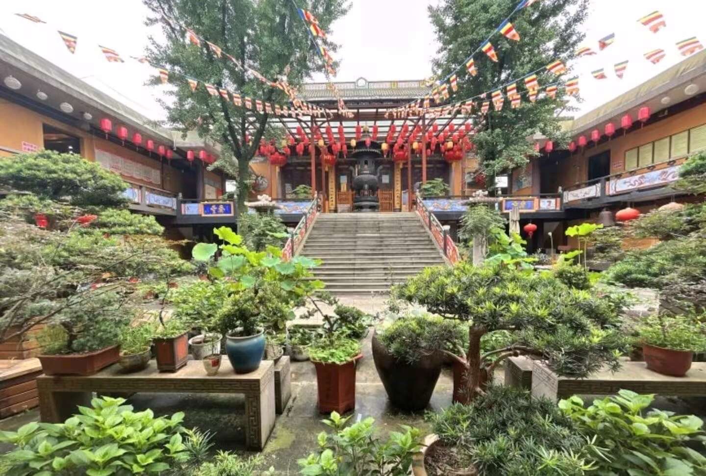 香山寺实景照片