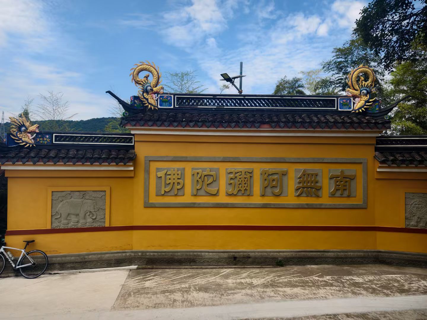 西管庙实景照片