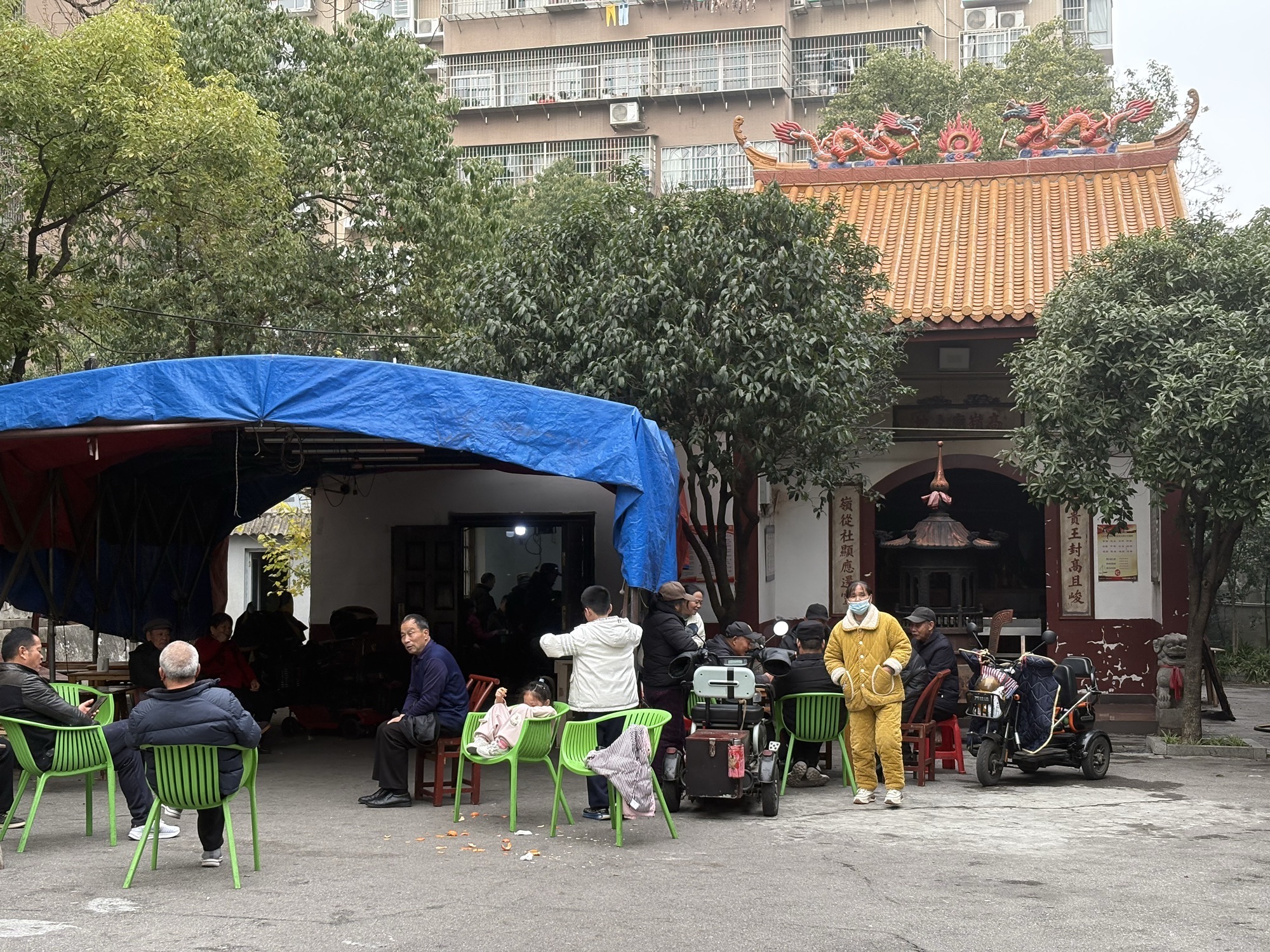 高岭土地庙实景照片