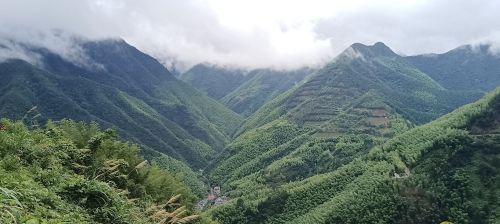 千里岗旅游风景区
