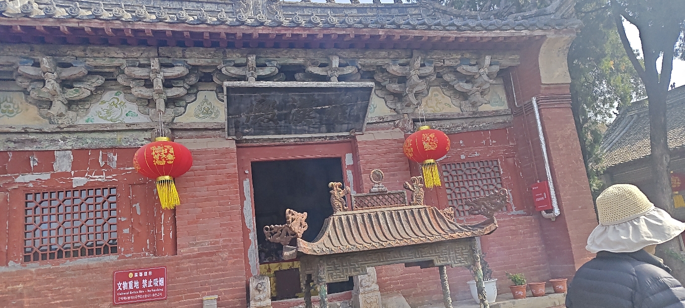 罗汉殿实景照片