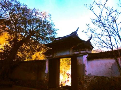 瑞岭古村部落景区旅行图片 1