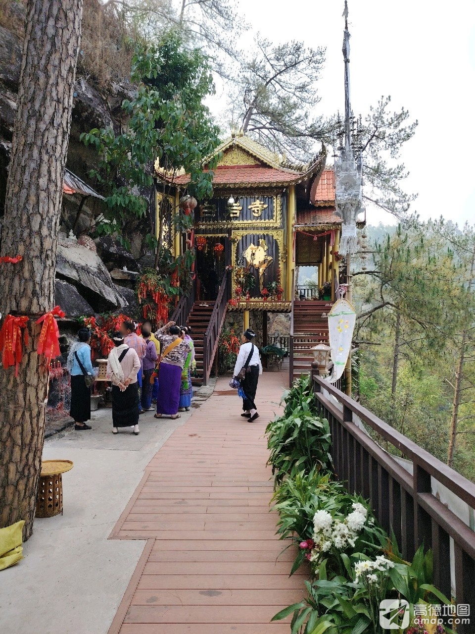 白岩寺实景照片