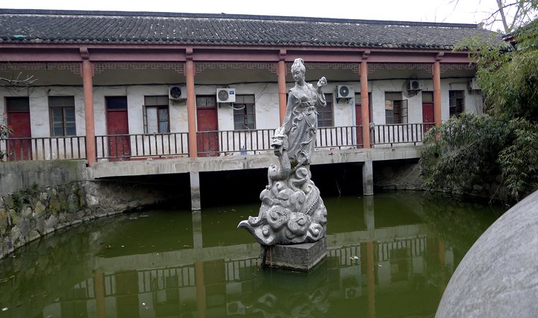 白龙观实景照片
