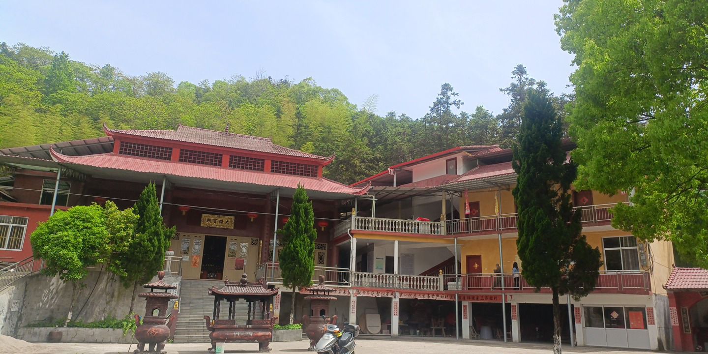 萍乡甘露寺实景照片