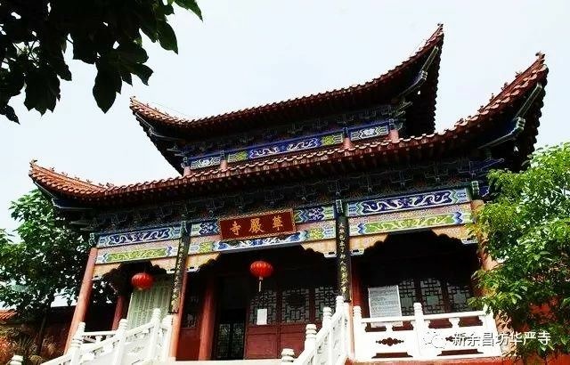 华严寺实景照片
