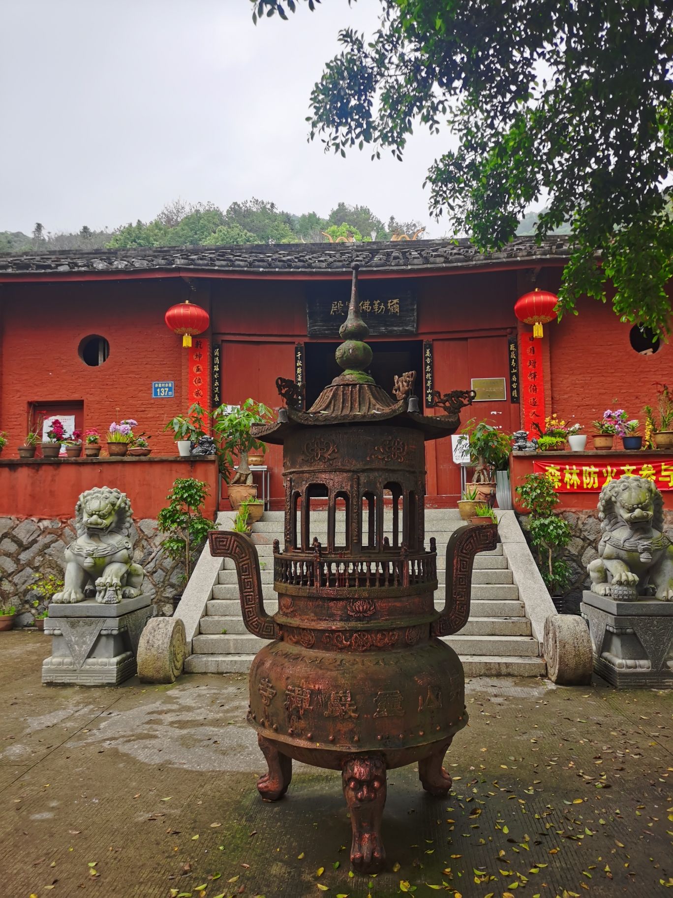 升山寺实景照片
