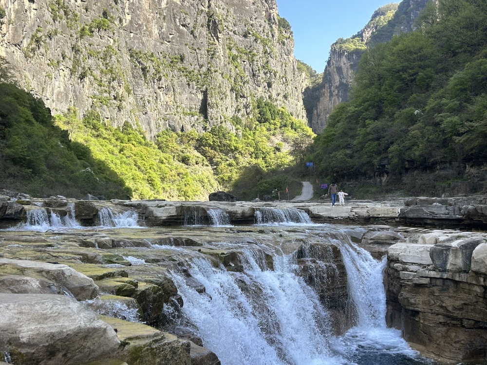 红豆杉大峡谷小壶口瀑布景点图片