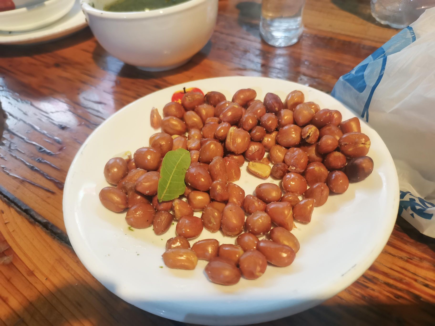 环城大排档(琼中壹号广场店)
