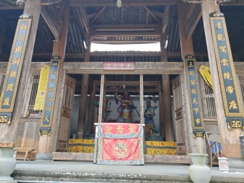 圣母宫实景照片